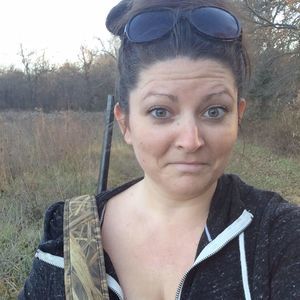 Meet your Posher, Angie